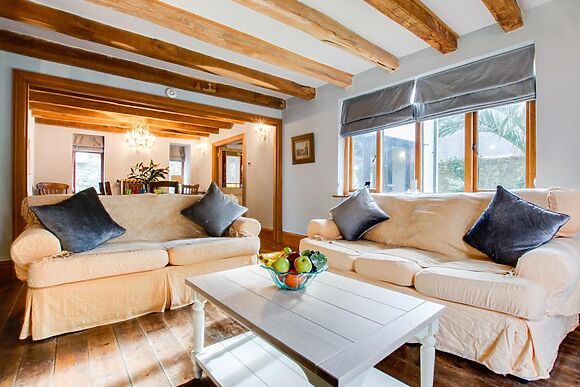 Wall Cottage