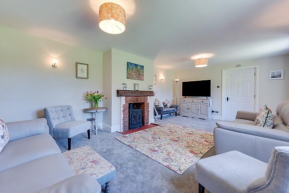 Spacious House for 8 in Great Plumstead
