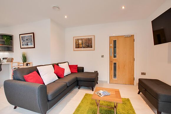 Twin Lakes Annexe