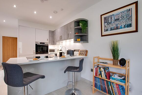 Twin Lakes Annexe