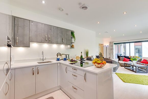 Twin Lakes Annexe