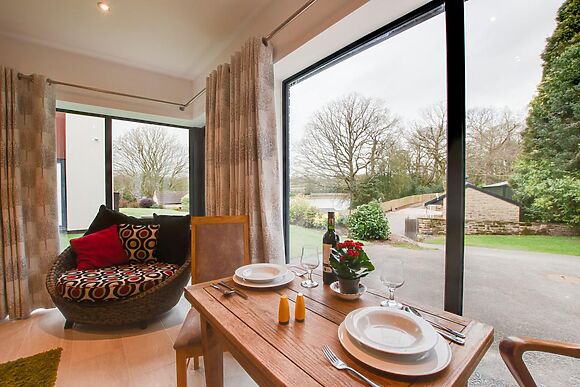 Twin Lakes Annexe