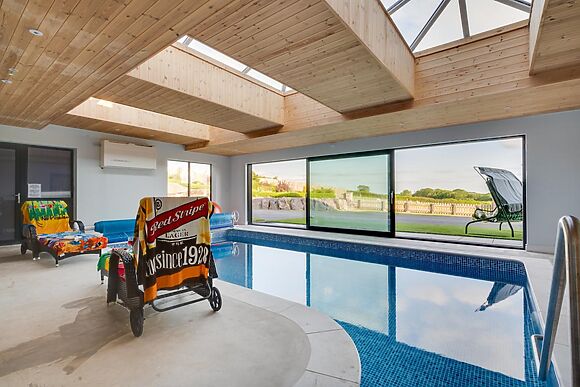 Twin Lakes Annexe