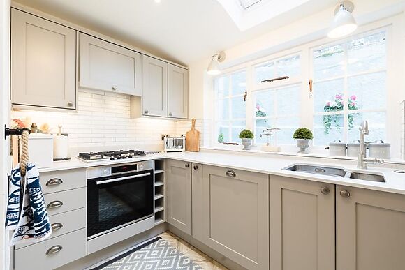 Chart House Sleeps 6