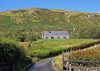 Clonbur