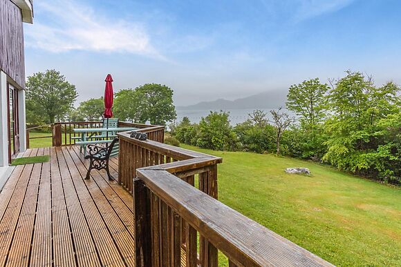 Spacious Bungalow for 8 in Ardgroom Village
