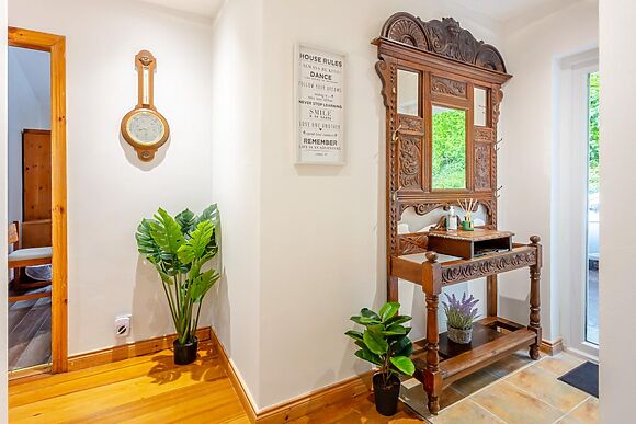 Spacious Bungalow for 8 in Ardgroom Village