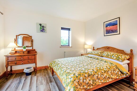Spacious Bungalow for 8 in Ardgroom Village