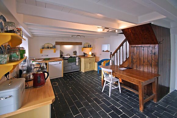 Large Cottage for 8 in Rosscarbery