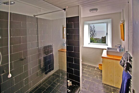 Large Cottage for 8 in Rosscarbery