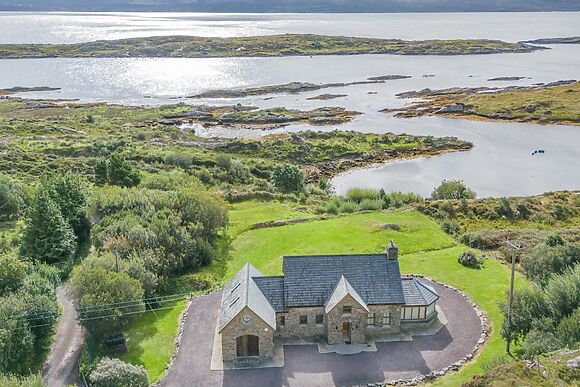 Large House for 8 in Sneem