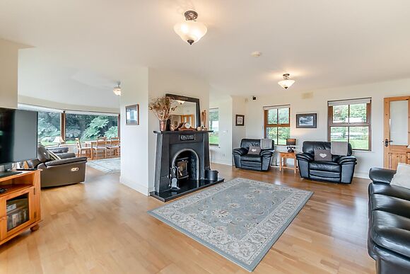 Large House for 8 in Sneem
