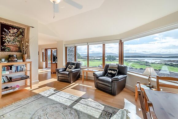 Large House for 8 in Sneem