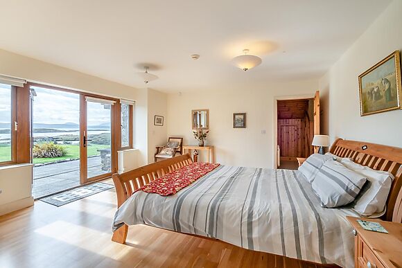 Large House for 8 in Sneem