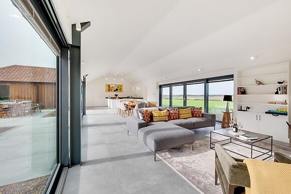 Spacious Lodge for 8 in Wells-next-the-Sea