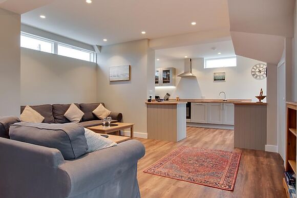 The Cartlodge Shelland