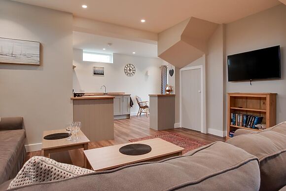 The Cartlodge Shelland