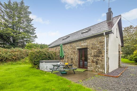 Hunters Hollow St Florence