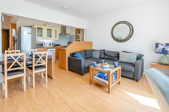 House for 8 in St Ives