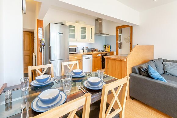 House for 8 in St Ives