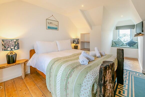 House for 8 in St Ives