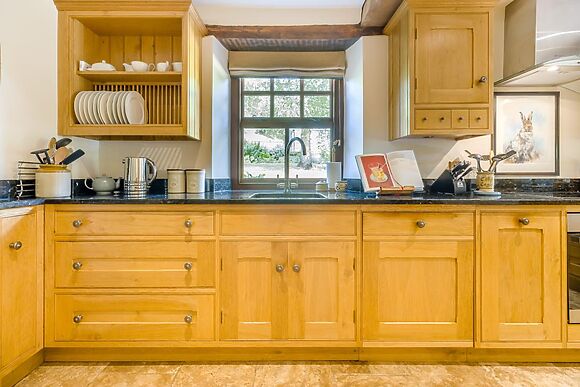 Spacious Cottage for 8 in Hay-on-Wye