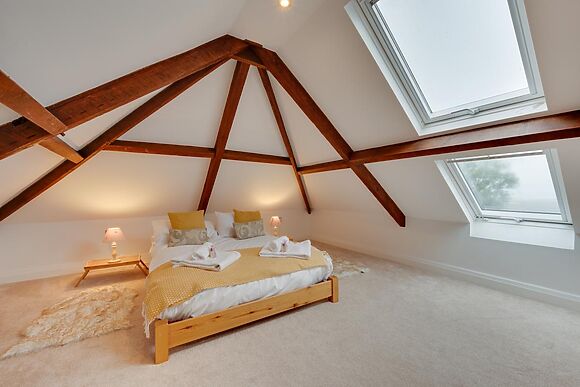 Large Hall for 15 in Llanrhidian