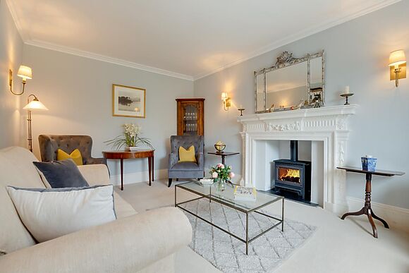 Spacious House for 8 in Brithdir
