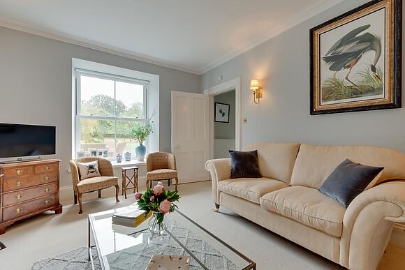 Spacious House for 8 in Brithdir