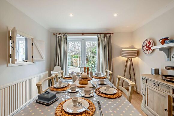 Church View Wells Next The Sea