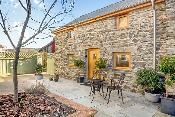 Y Bwthyn Llew Coch Cottage