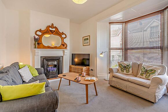 House for 8 in Mumbles