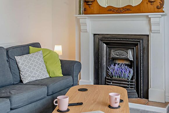 House for 8 in Mumbles