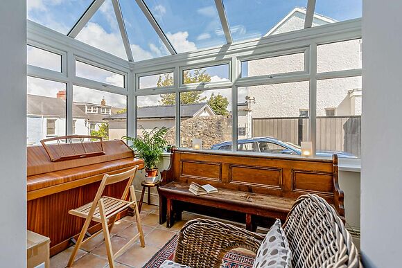 House for 8 in Mumbles