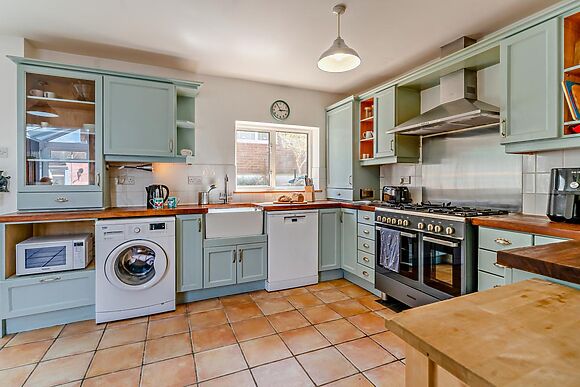 House for 8 in Mumbles