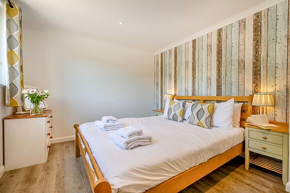 House for 8 in Porthcurno