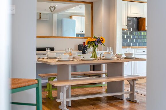 House for 8 in Porthcurno