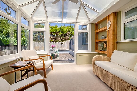 House for 8 in Porthcurno