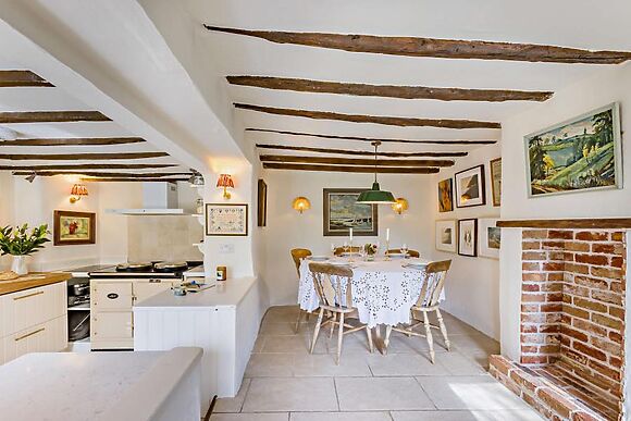 Pitt Cottage