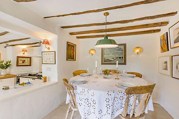 Pitt Cottage