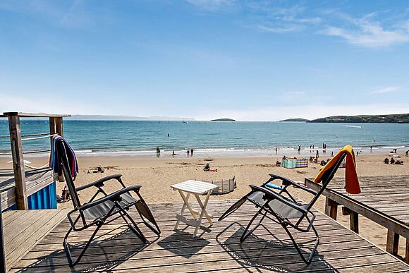 66 Cae Du And Beach Hut