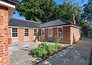 Sycamore Barn - Holt