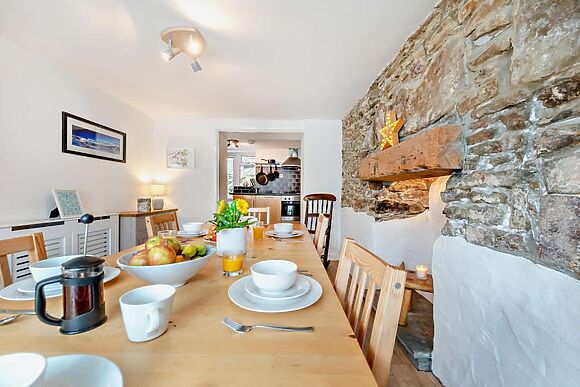 Hillcrest Cottage