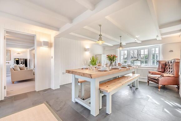 Elmwood Cottage