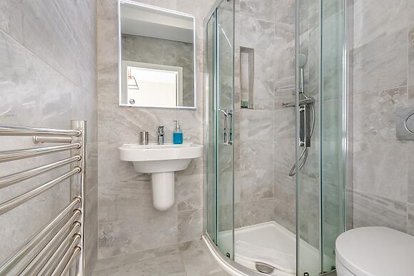 Huckleberry House At Old Barn Farm