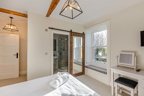 Huckleberry House At Old Barn Farm