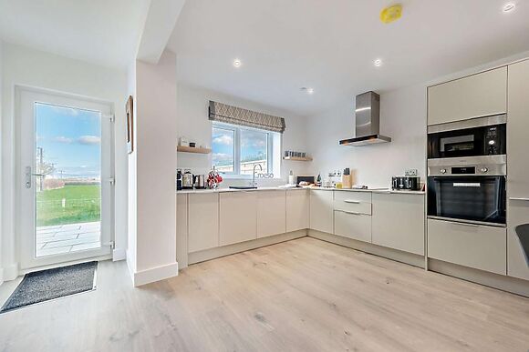 Cliftonville Cottage