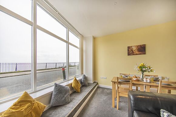 Bay View Tenby Apartment