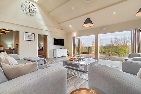 White House Lodges Napier