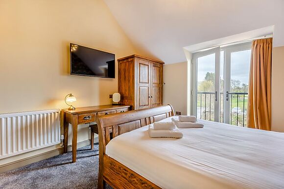 The Pear Tree Pershore